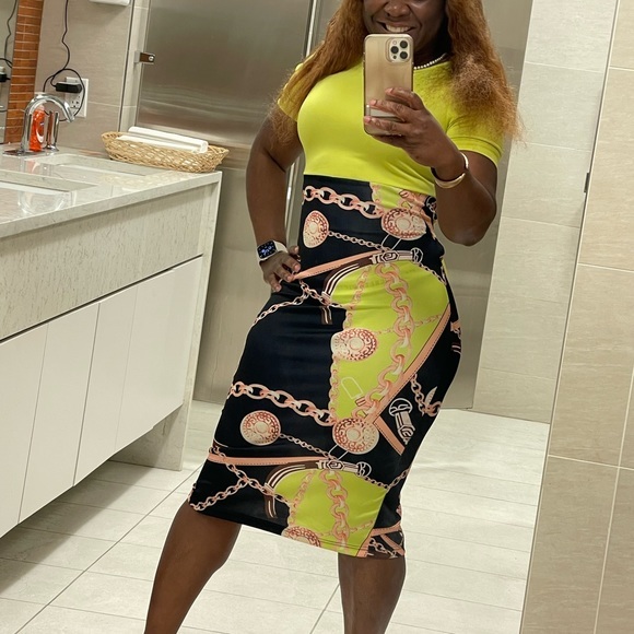 Dress - Picture 4 of 8